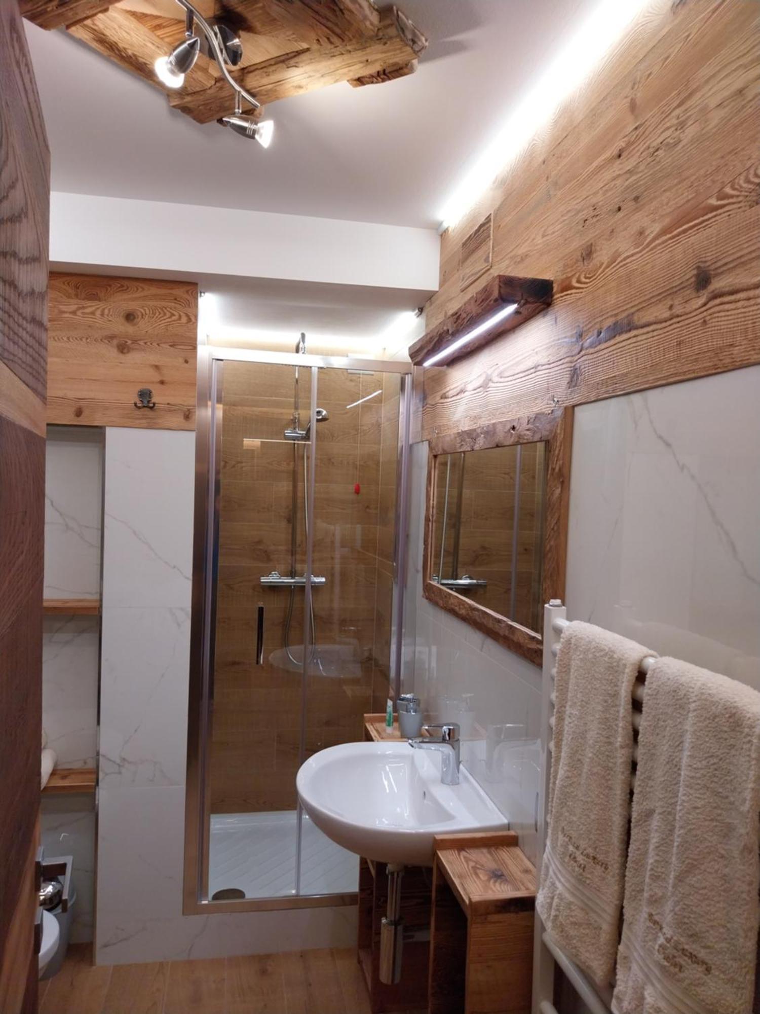 Bertuzzi Luxury Chalet أبريكا المظهر الخارجي الصورة