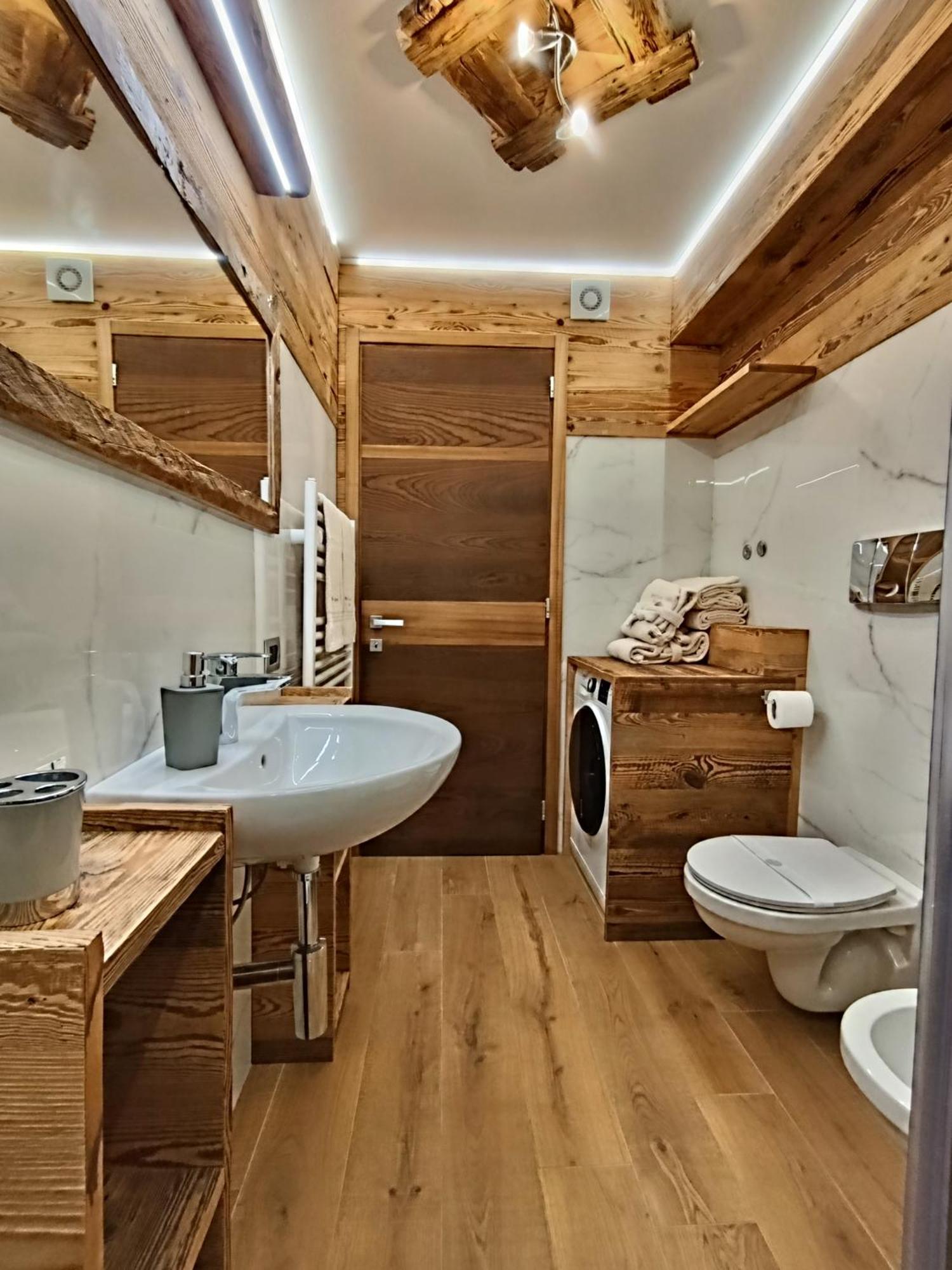 Bertuzzi Luxury Chalet أبريكا المظهر الخارجي الصورة